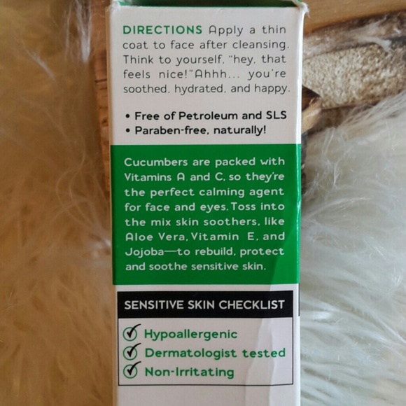 NIB Yes To Cucumbers Daily Calming Moisturizer - Picture 8 of 8